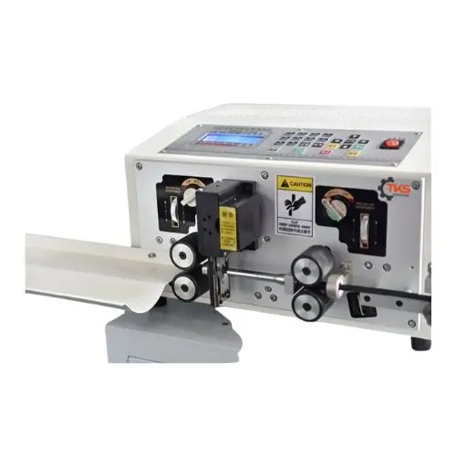 high quality Automatic cutting and stripping machine
